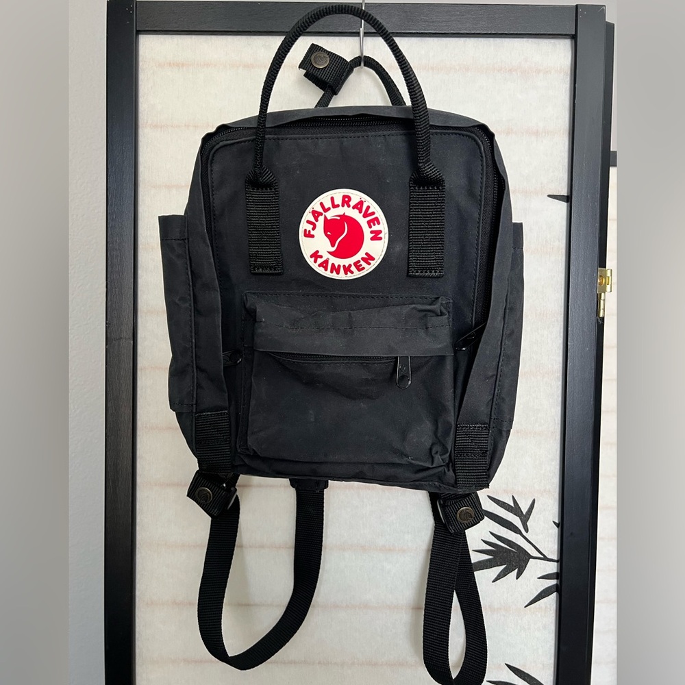 Mini Fjallraven Kånken Black Backpack